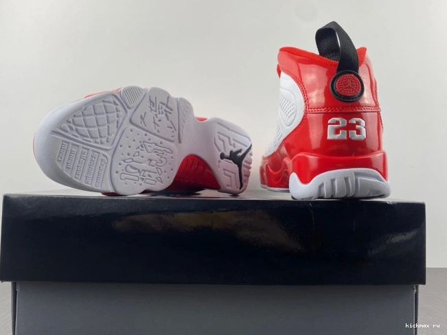 Cheap White Red 302370-160 Retro Gym 9 Air Jordan 0820
